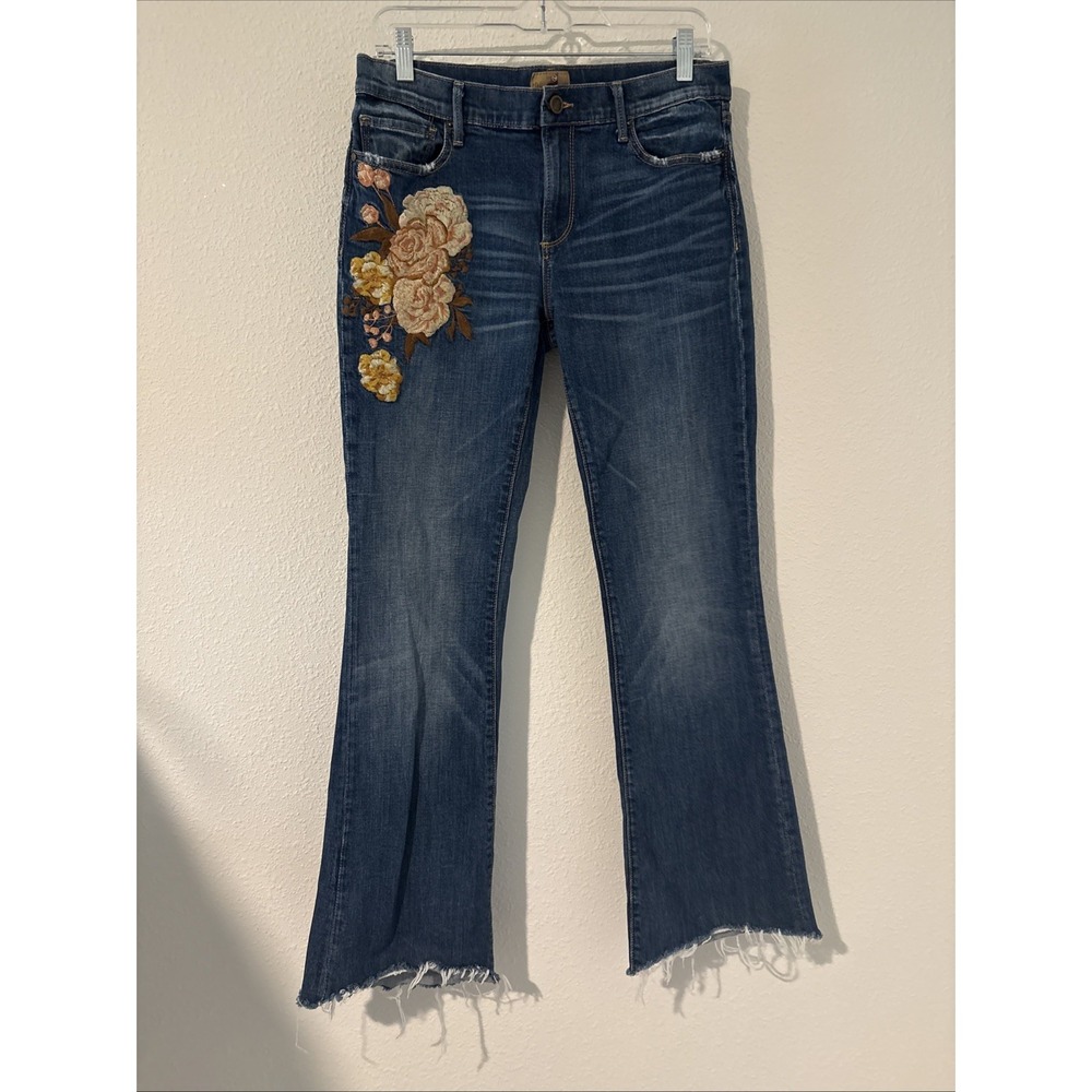 Driftwood Women's Size 30 Eva Mid-Rise Classic Flare Leg Embroider Stretch Jeans